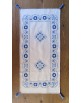 camino de mesa flores en azul. artesanía tradicional de lagartera